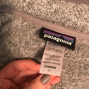 Patagonia zip up jacket barely worn